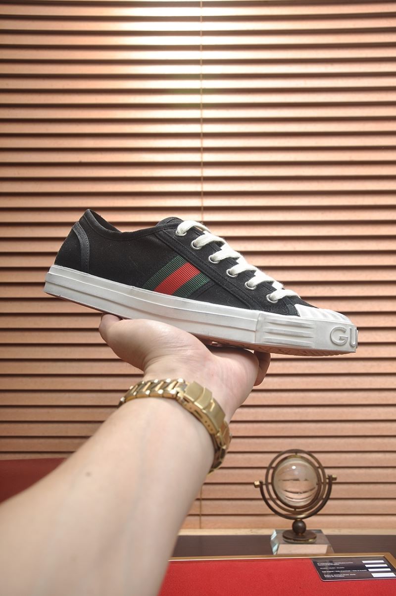 Gucci Low Shoes